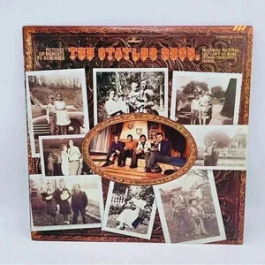 Vinyl Record The Statler Brothers "Pictures of Moments to Remember" Album